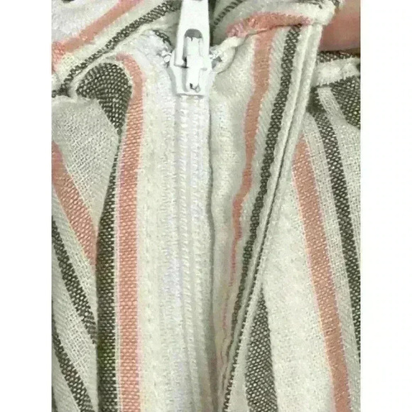 Liz Claiborne Multi Stripe Belted Crop Pants Size M Medium I Seam 22” - Picture 10 of 11